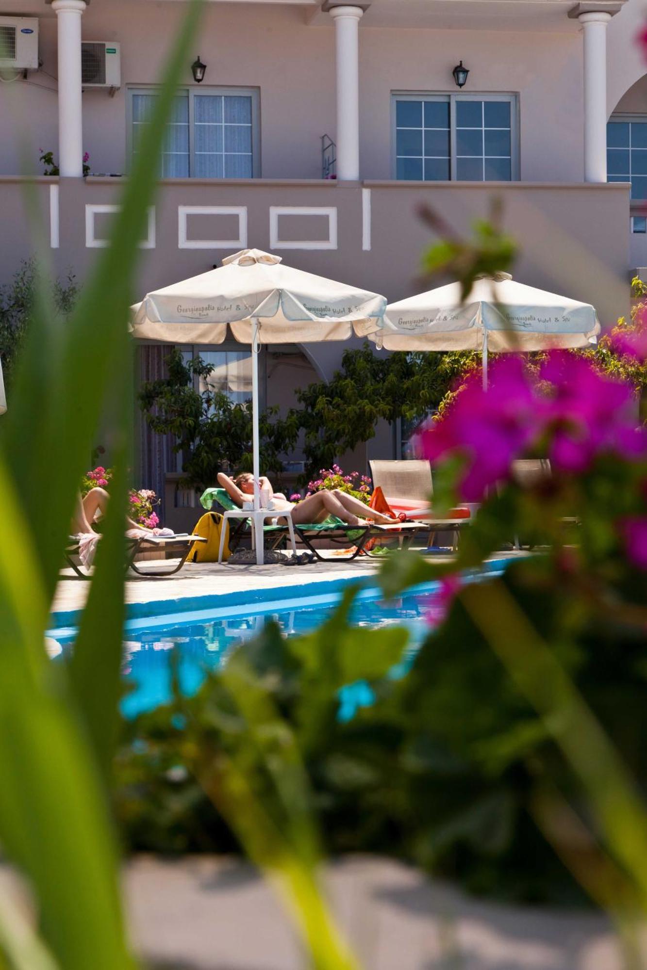 Georgioupolis Beach Hotel Chania  Bagian luar foto