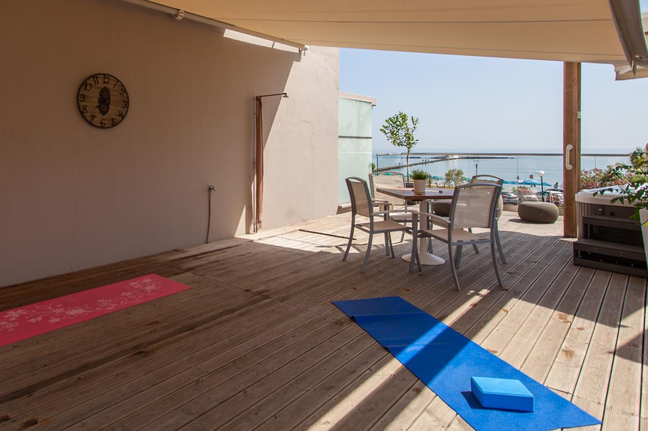 Georgioupolis Beach Hotel Chania  Bagian luar foto